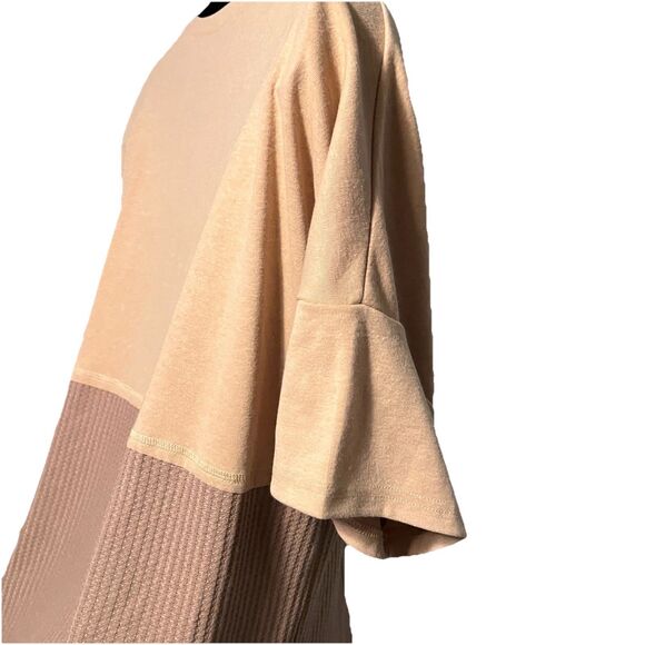 Dokotoo Waffel Knit Two Tone Henley Tunic Top Brown Tan Women's Size Medium NWT - Picture 3 of 15